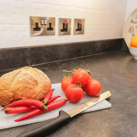 Sail Away, 17 Union Mill *